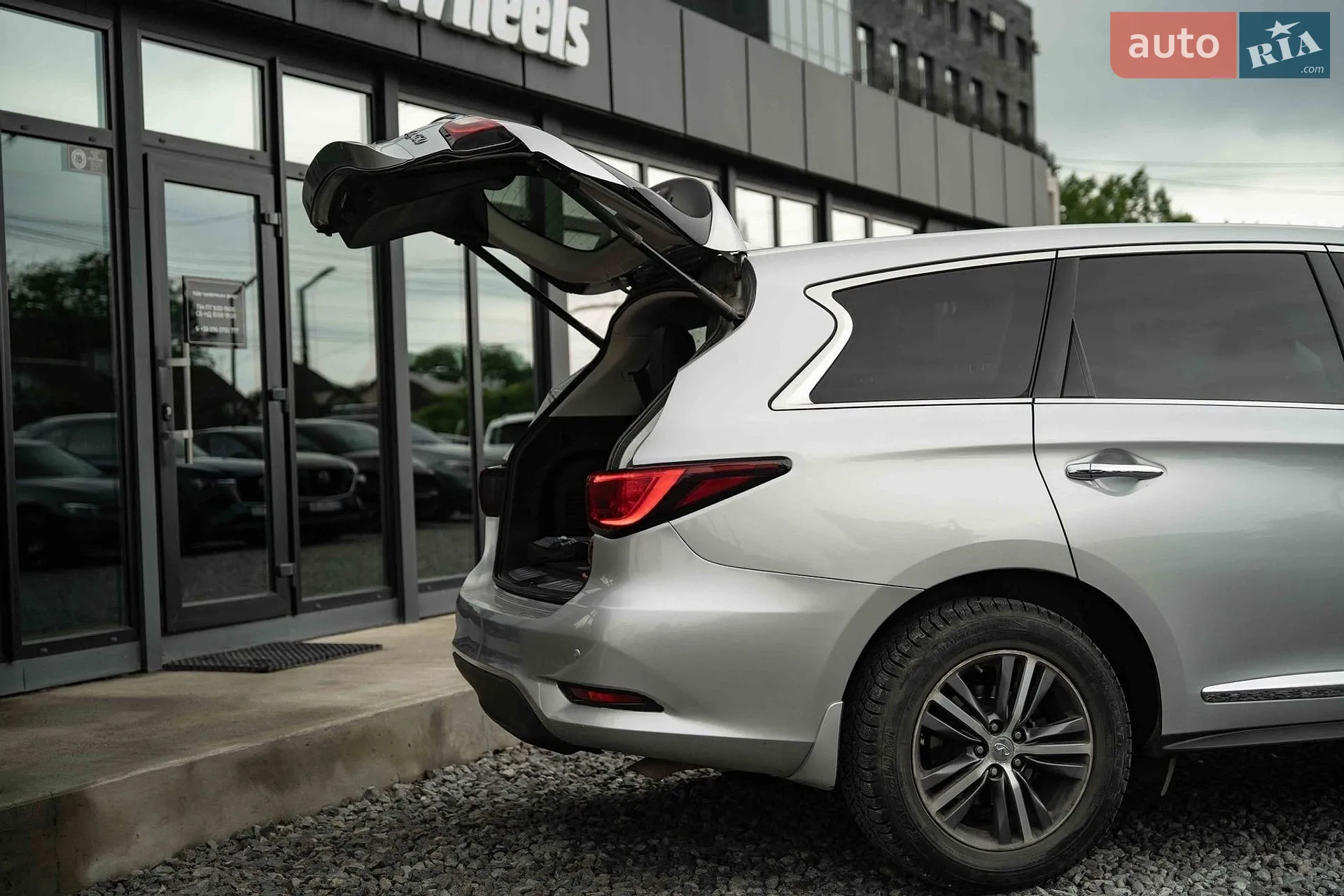 2018 Infiniti QX60 - мініатюра 17