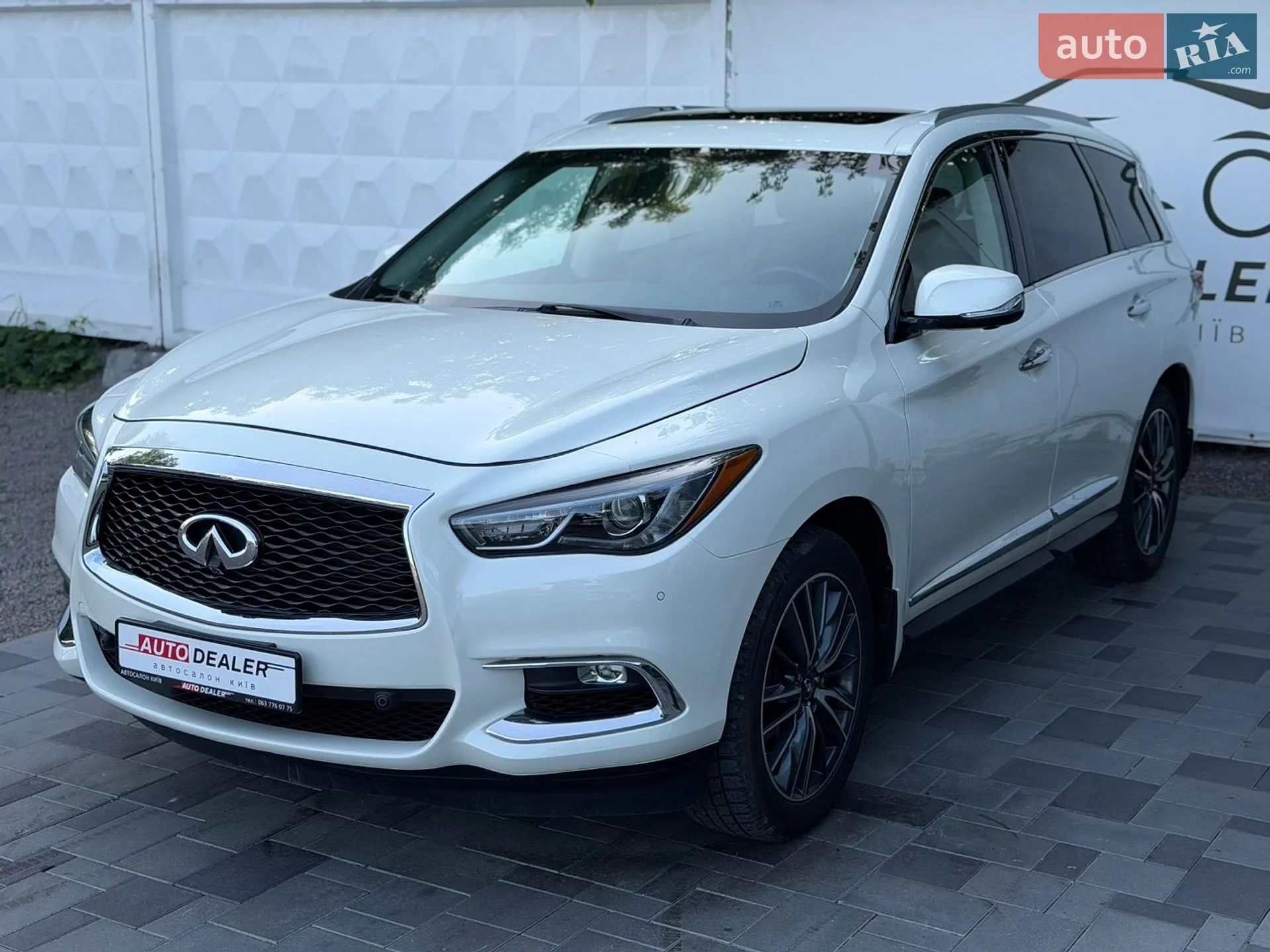 2017 Infiniti QX60 - мініатюра 3