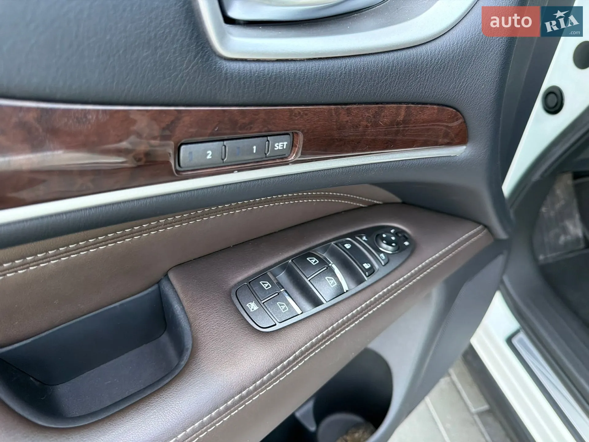 2017 Infiniti QX60 - мініатюра 18