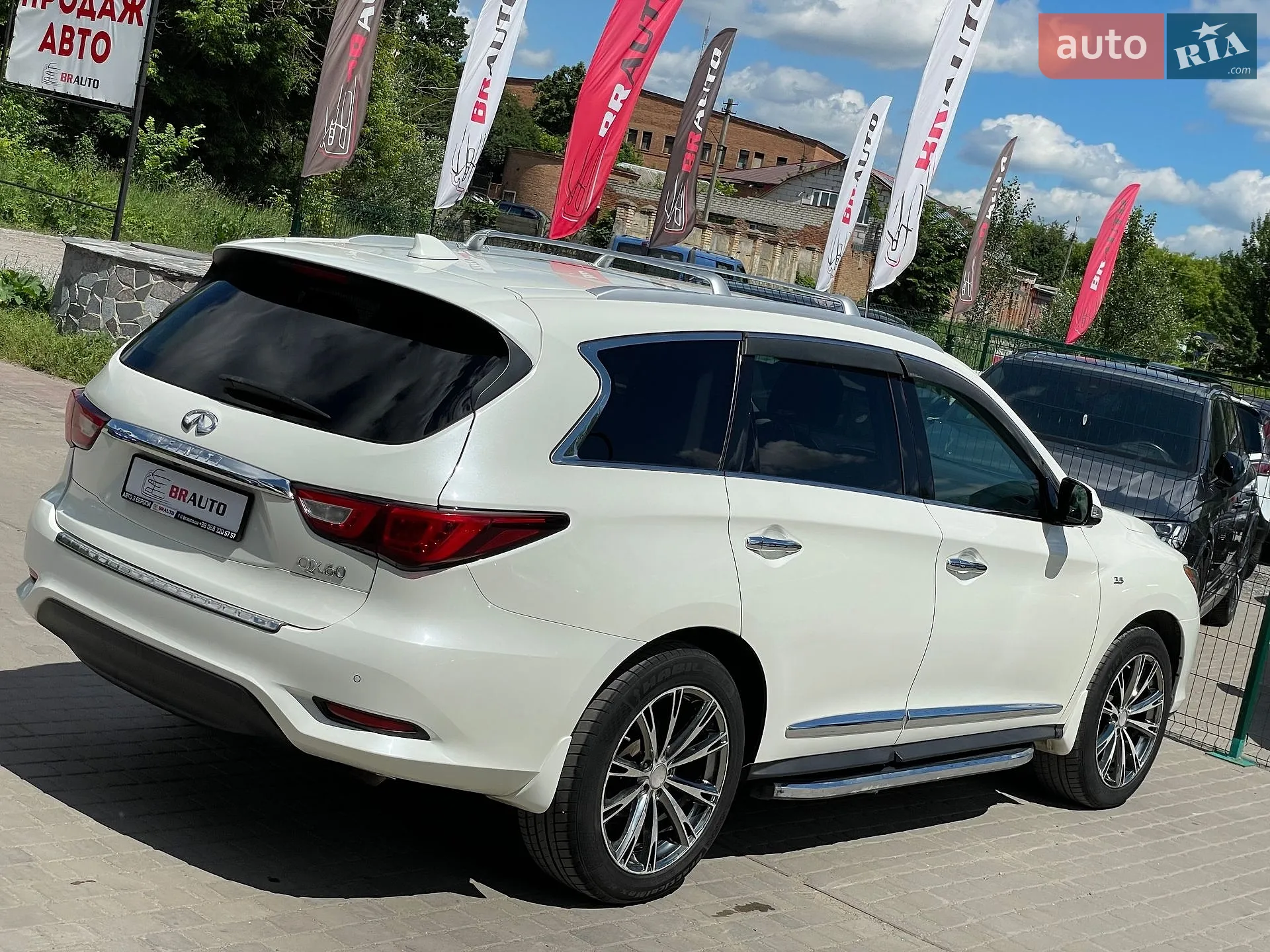 2017 Infiniti QX60 - мініатюра 15