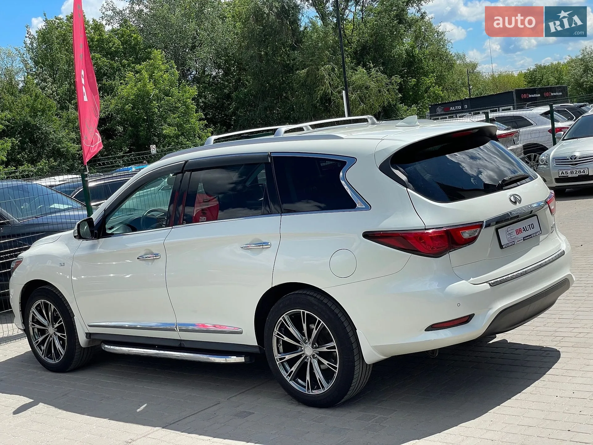 2017 Infiniti QX60 - мініатюра 19