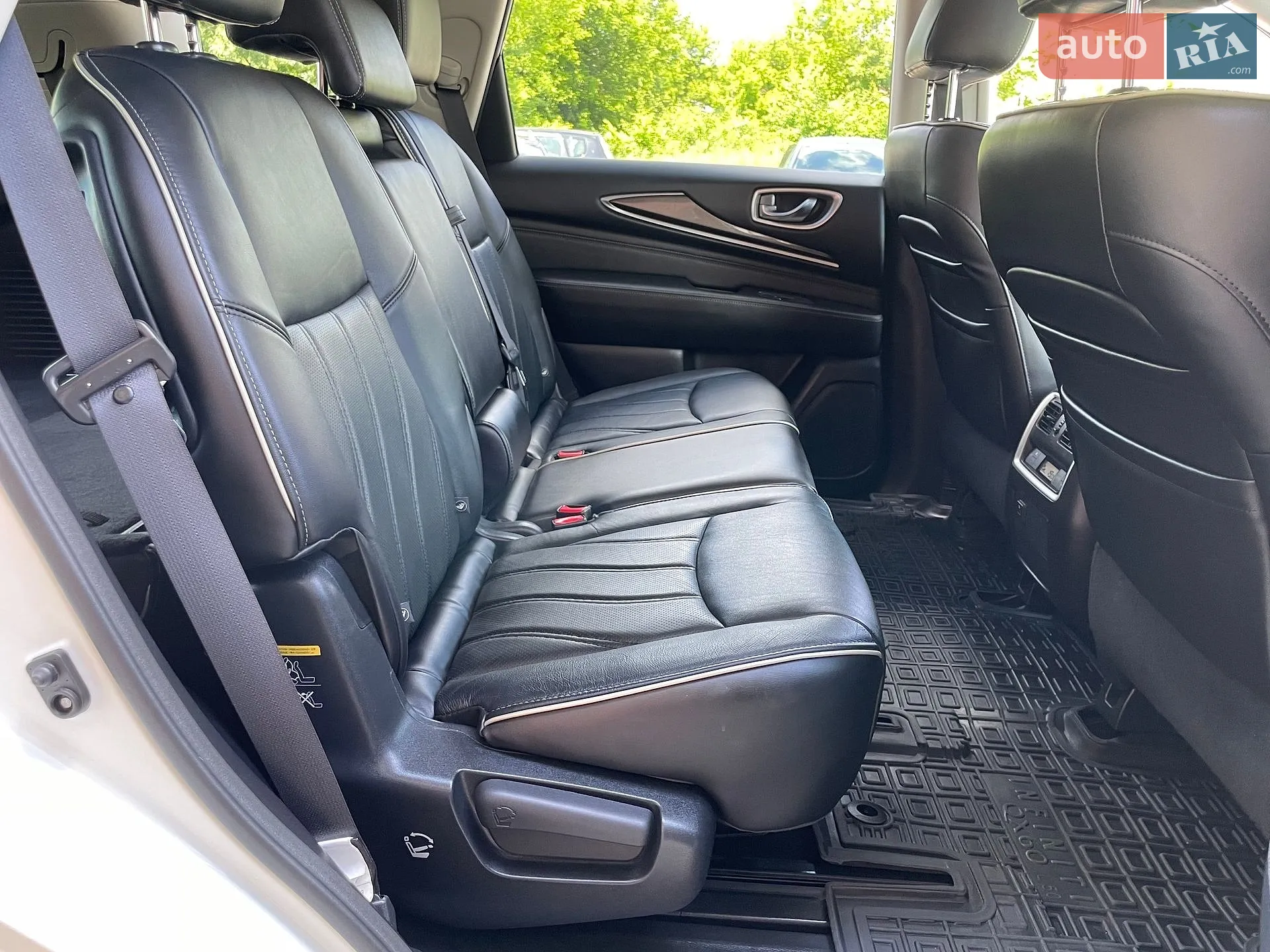 2017 Infiniti QX60 - мініатюра 35