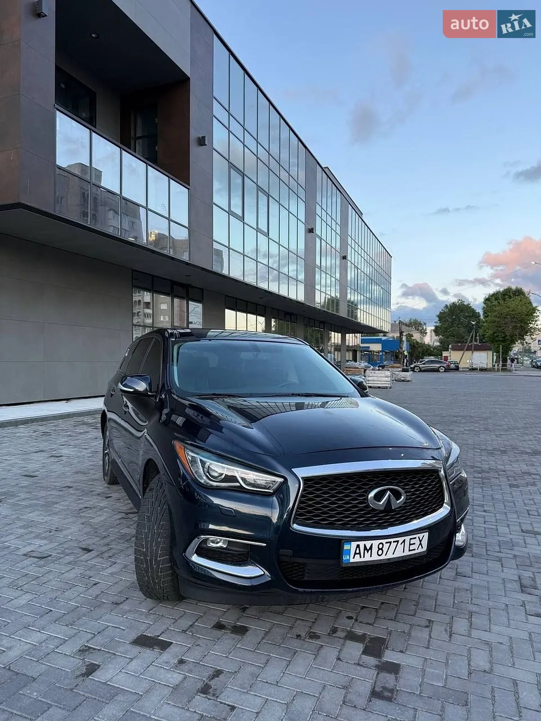 2018 Infiniti QX60 - мініатюра 4