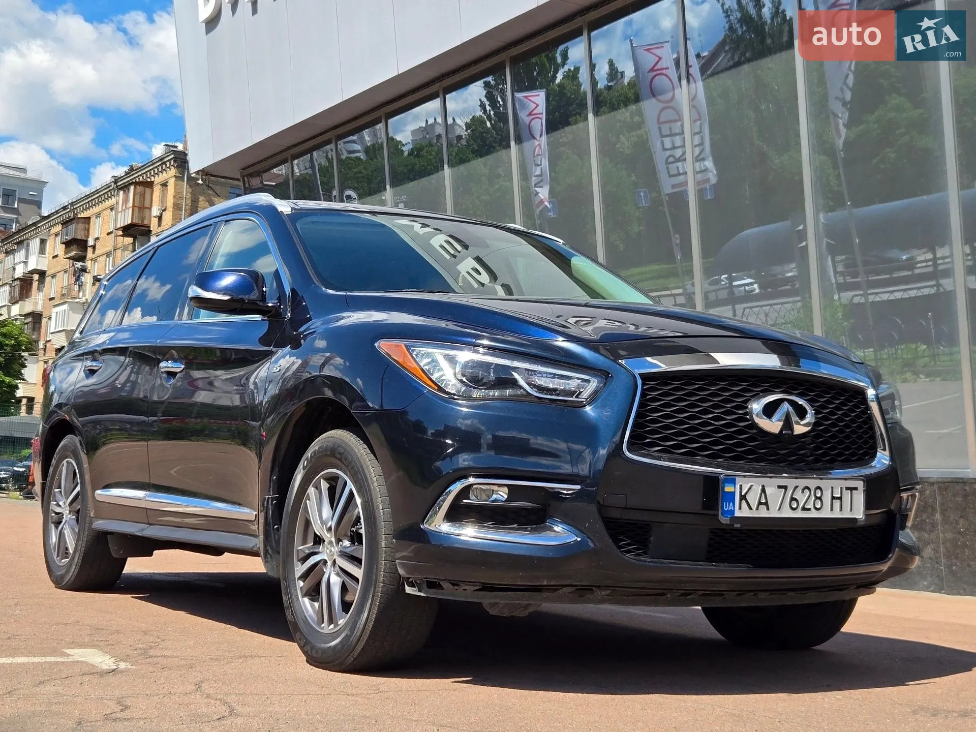 2019 Infiniti QX60 - фото 1