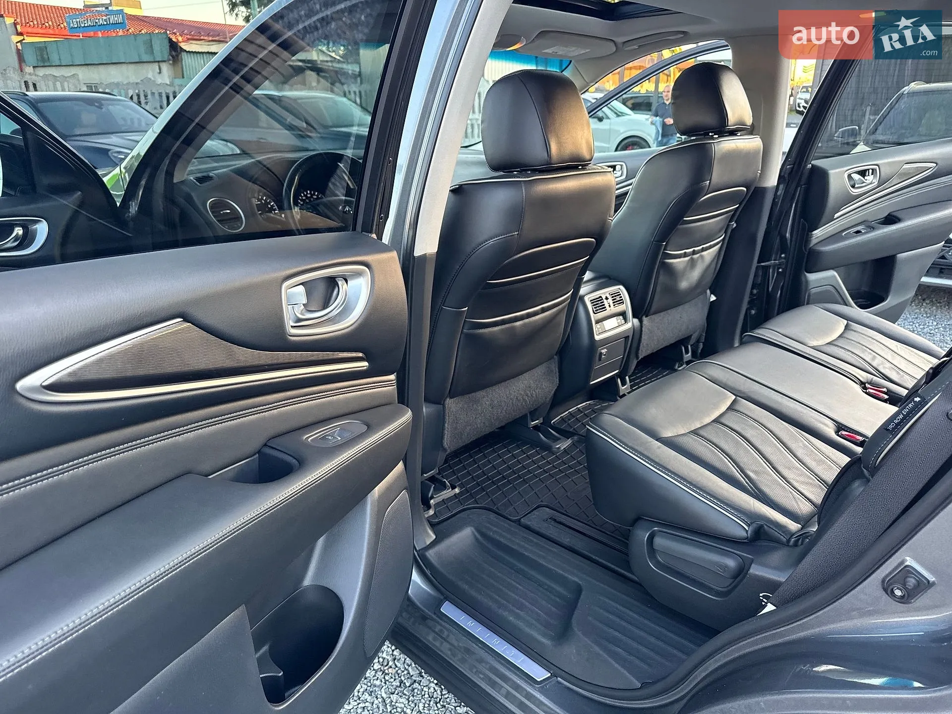 2018 Infiniti QX60 - мініатюра 11