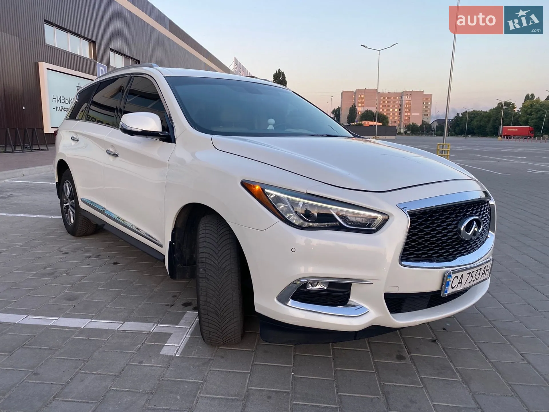2016 Infiniti QX60 - мініатюра 3