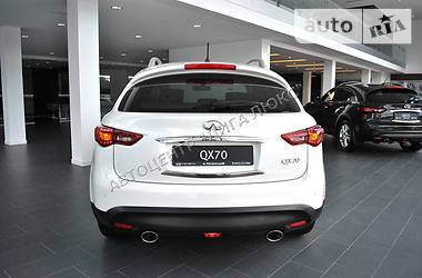 Внедорожник / Кроссовер Infiniti QX70 2015 в Хмельницком