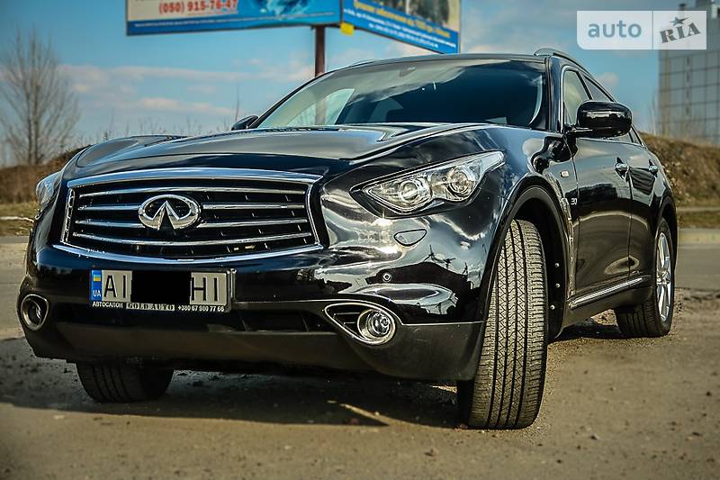 Infiniti QX70 2014 года