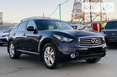 Позашляховик / Кросовер Infiniti QX70 2014 в 
