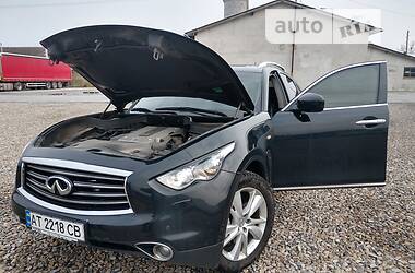 Позашляховик / Кросовер Infiniti QX70 2013 в Києві