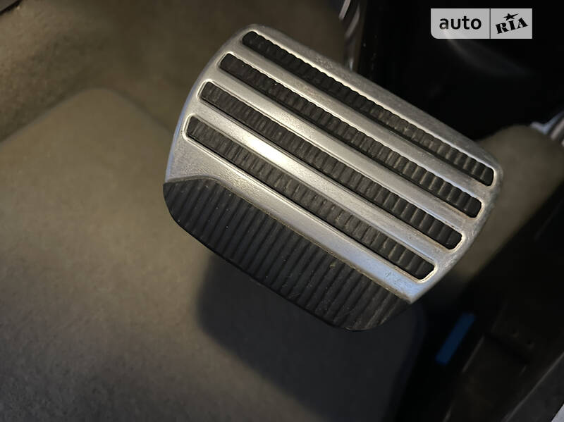 Внедорожник / Кроссовер Infiniti QX70 2013 в Харькове