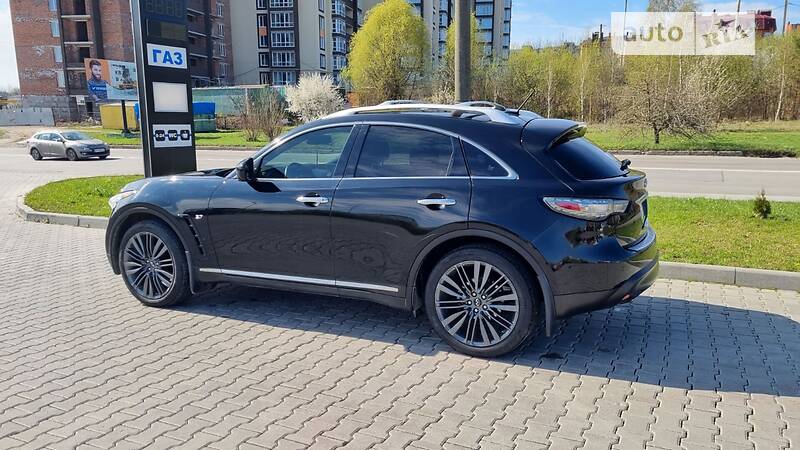 Позашляховик / Кросовер Infiniti QX70 2016 в Хмельницькому фото 9 Позашляховик / Кросовер Infiniti QX70 2016 в Хмельницькому