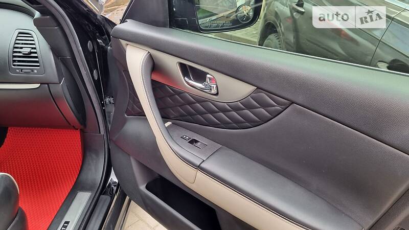 Позашляховик / Кросовер Infiniti QX70 2016 в Хмельницькому фото 60 Позашляховик / Кросовер Infiniti QX70 2016 в Хмельницькому