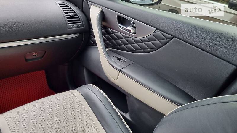 Позашляховик / Кросовер Infiniti QX70 2016 в Хмельницькому фото 74 Позашляховик / Кросовер Infiniti QX70 2016 в Хмельницькому