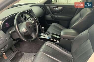 Внедорожник / Кроссовер Infiniti QX70 2017 в Запорожье