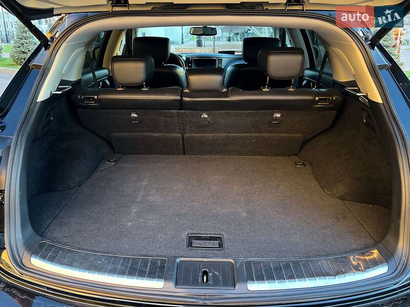 Внедорожник / Кроссовер Infiniti QX70 2016 в Киеве