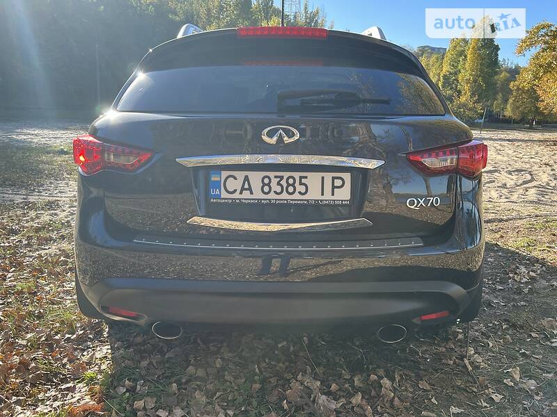 Позашляховик / Кросовер Infiniti QX70 2016 в Черкасах