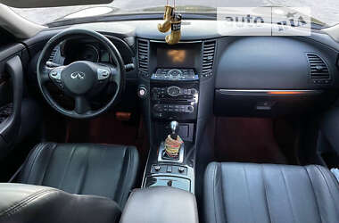 Внедорожник / Кроссовер Infiniti QX70 2016 в 
