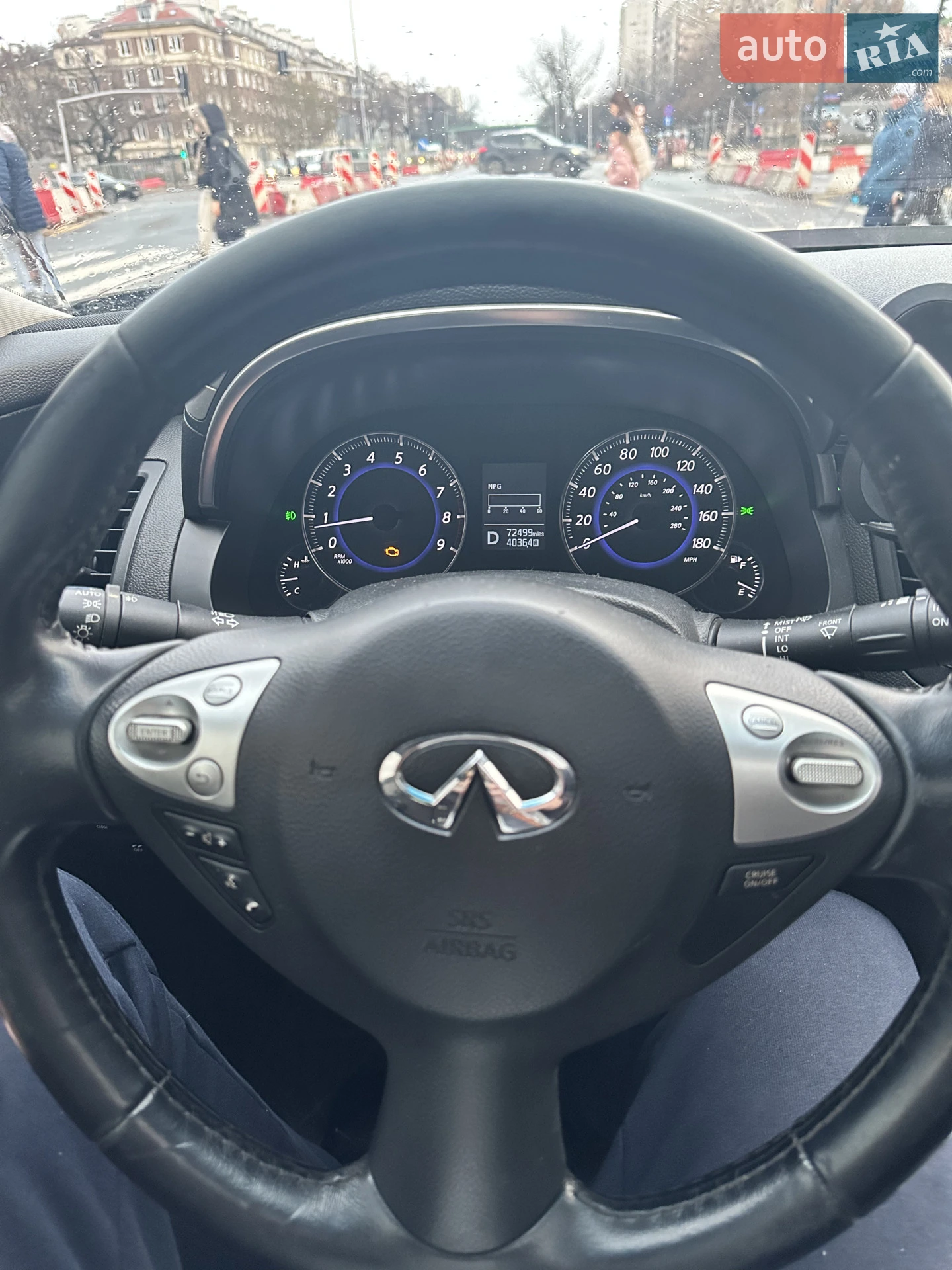 2015 Infiniti QX70 - мініатюра 7