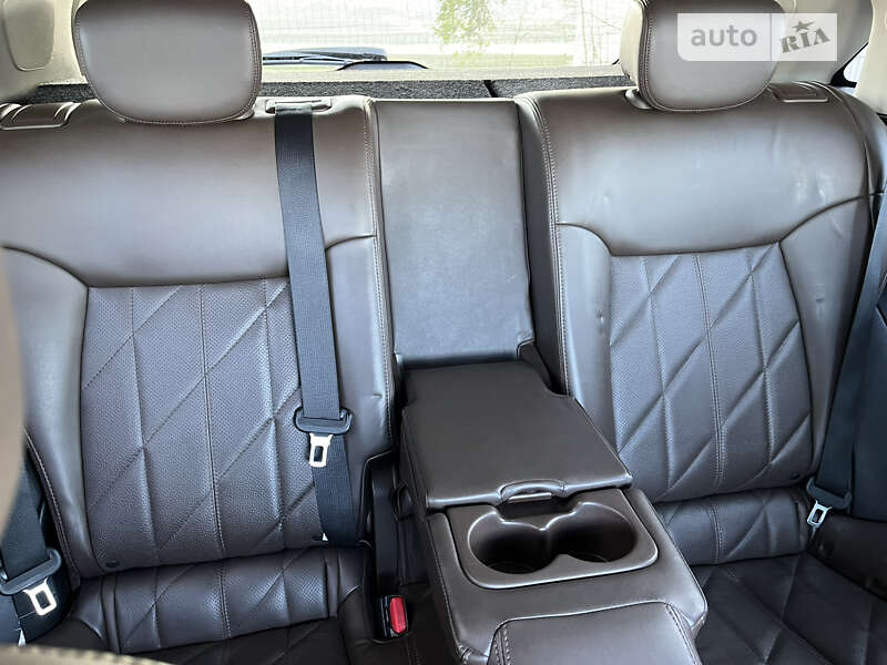 Внедорожник / Кроссовер Infiniti QX70 2015 в Львове
