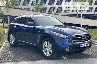 Позашляховик / Кросовер Infiniti QX70 2014 в Вишневому