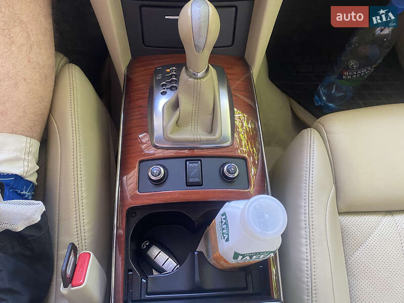 Внедорожник / Кроссовер Infiniti QX70 2015 в Днепре