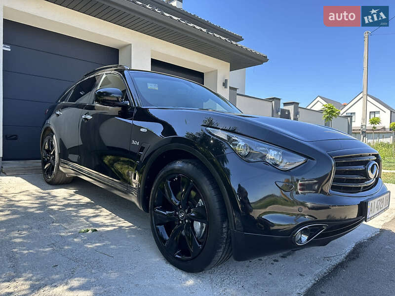 Внедорожник / Кроссовер Infiniti QX70 2016 в Киеве