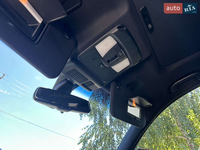 Внедорожник / Кроссовер Infiniti QX70 2016 в Киеве