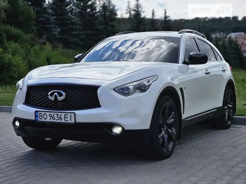 Infiniti QX70 2014