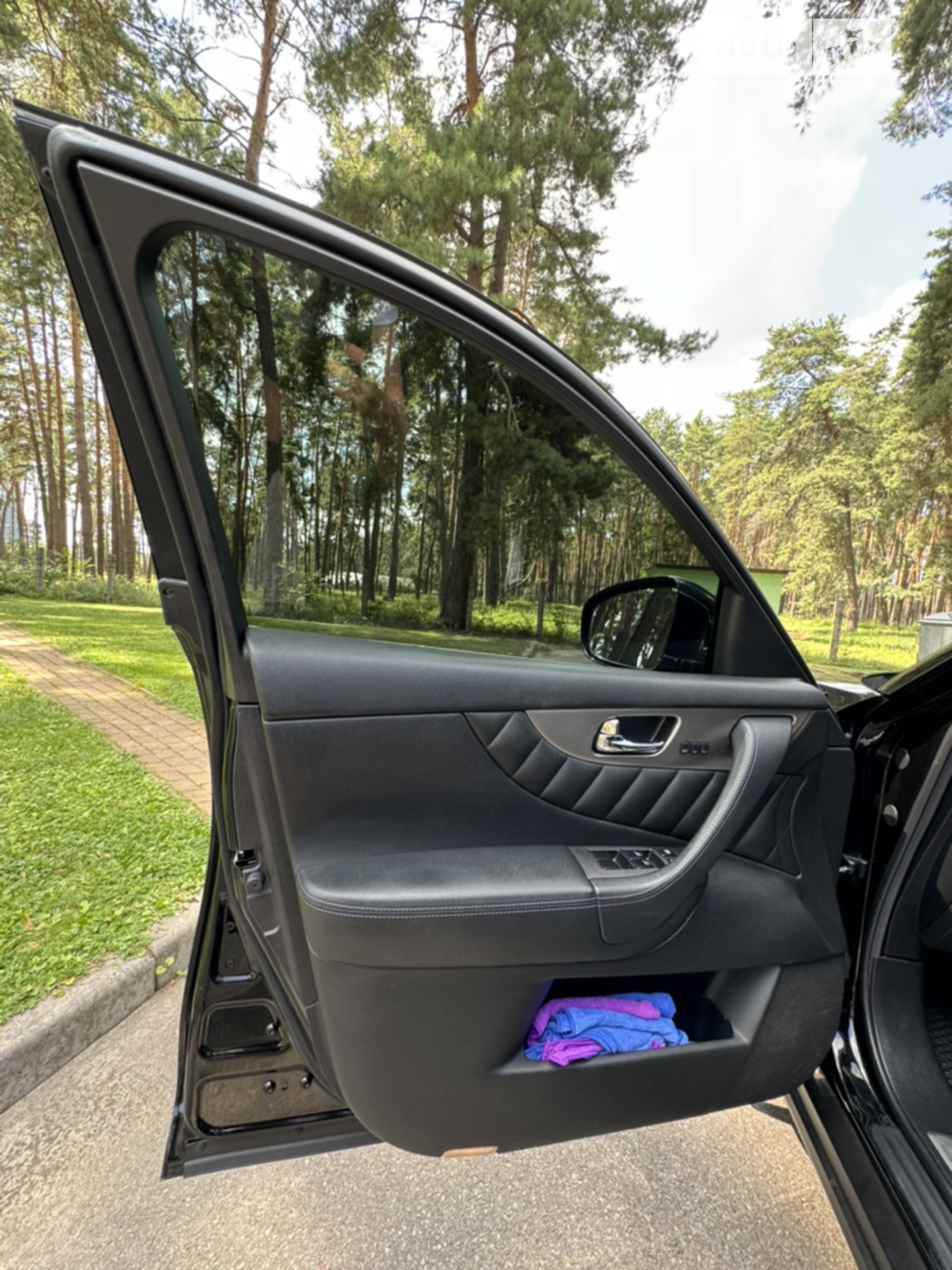 2015 Infiniti QX70 - мініатюра 22