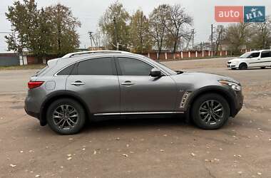 Внедорожник / Кроссовер Infiniti QX70 2014 в Коростене