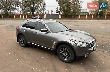 Внедорожник / Кроссовер Infiniti QX70 2014 в Коростене