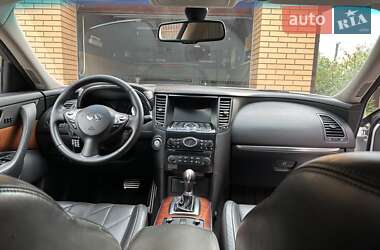 Внедорожник / Кроссовер Infiniti QX70 2014 в Киеве