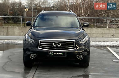 Внедорожник / Кроссовер Infiniti QX70 2014 в Киеве