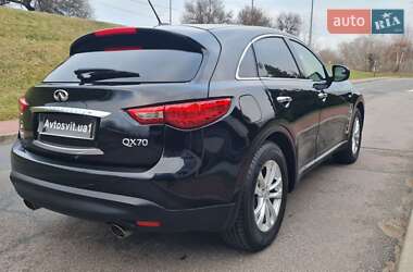 Седан Infiniti QX70 2013 в Києві