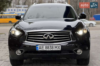 Внедорожник / Кроссовер Infiniti QX70 2014 в Днепре