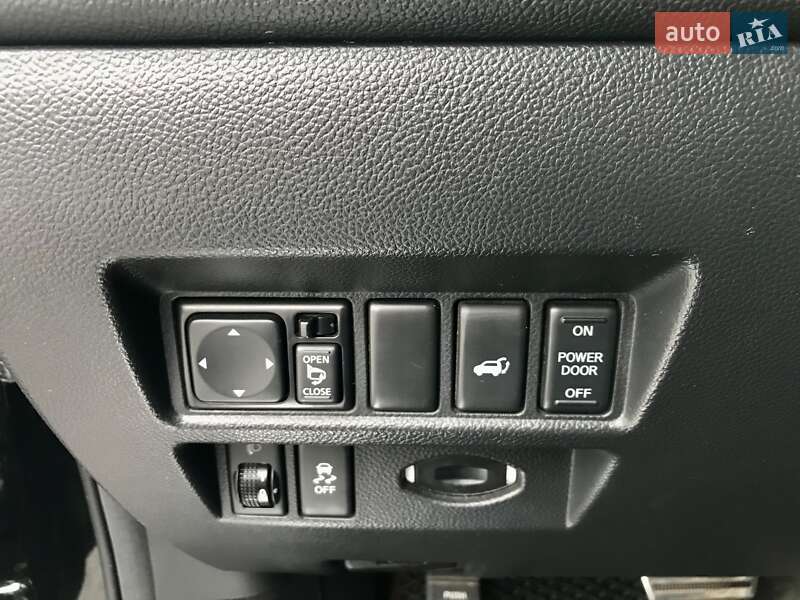 Внедорожник / Кроссовер Infiniti QX70 2013 в Петрове