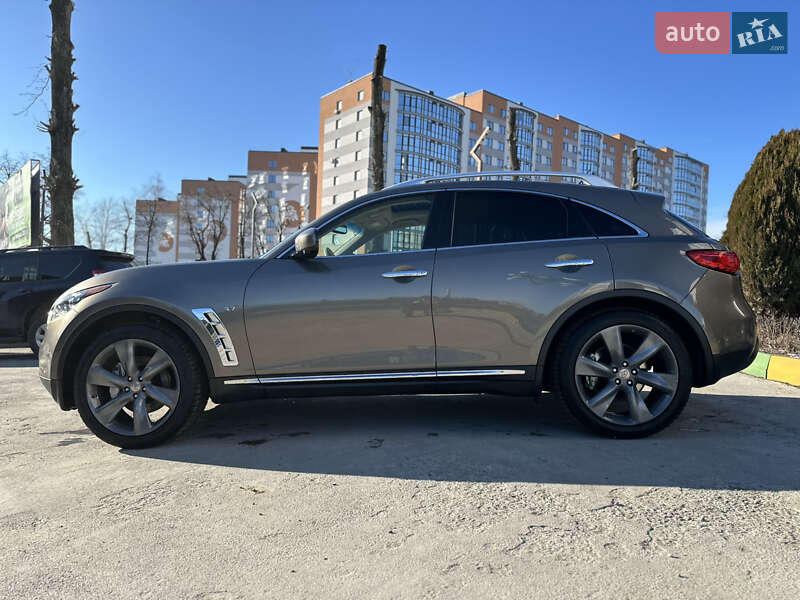 Внедорожник / Кроссовер Infiniti QX70 2014 в Ивано-Франковске