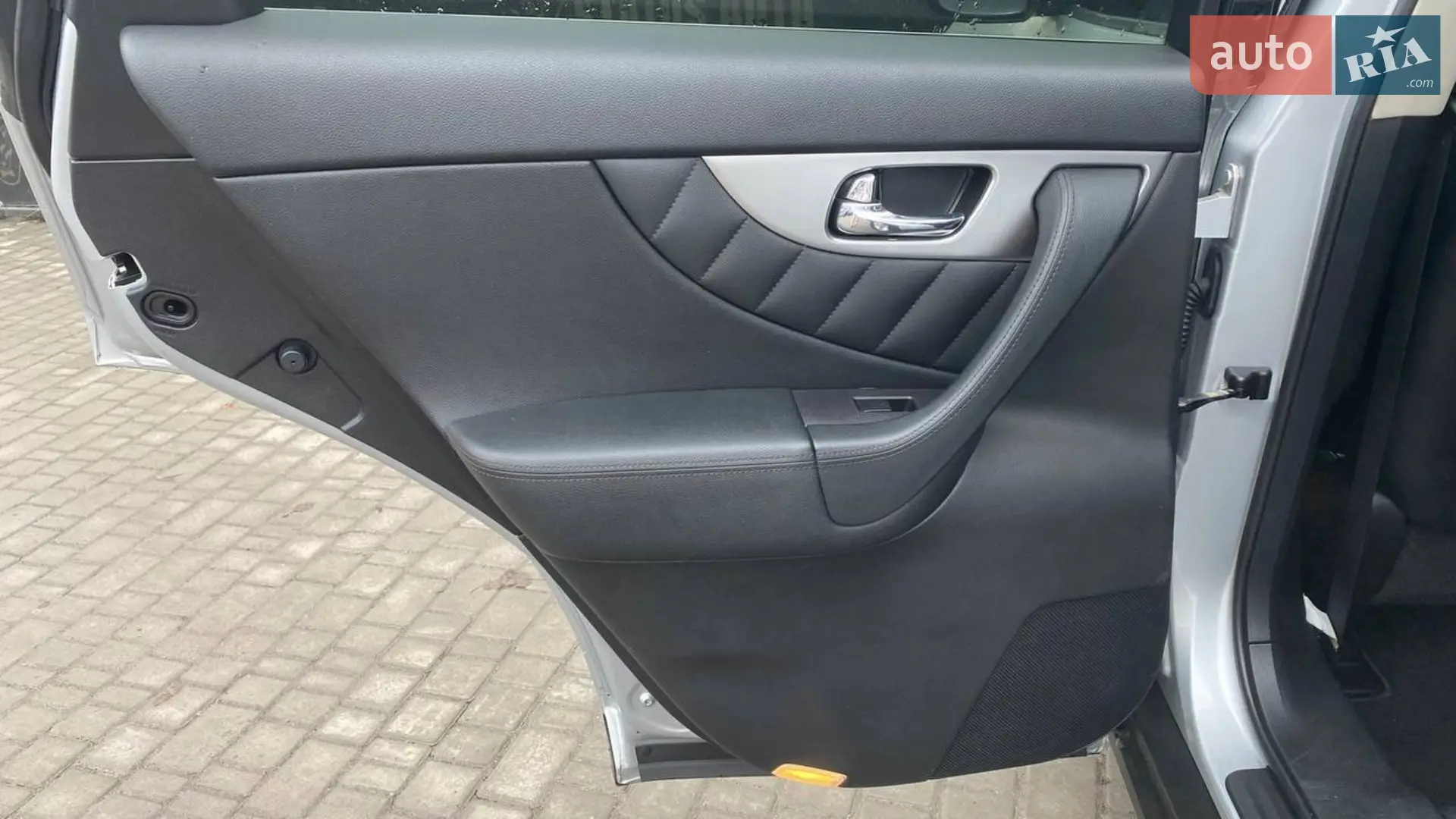 2014 Infiniti QX70 - мініатюра 28