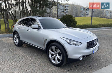 Позашляховик / Кросовер Infiniti QX70 2017 в Дніпрі