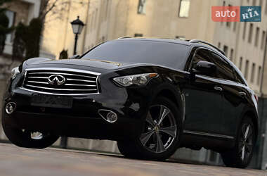 Внедорожник / Кроссовер Infiniti QX70 2015 в Одессе