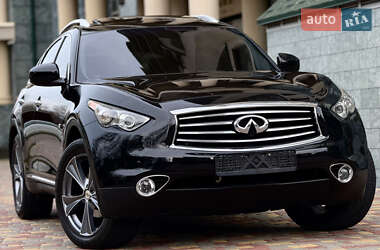 Внедорожник / Кроссовер Infiniti QX70 2015 в Одессе