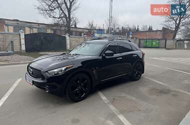 Внедорожник / Кроссовер Infiniti QX70 2017 в 