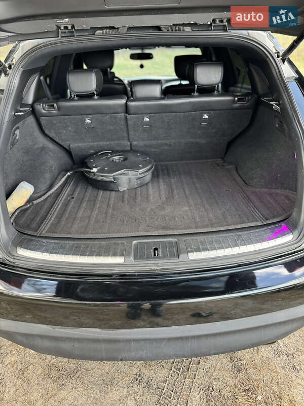 Внедорожник / Кроссовер Infiniti QX70 2016 в Черкассах