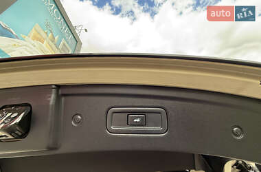 Внедорожник / Кроссовер Infiniti QX70 2013 в 