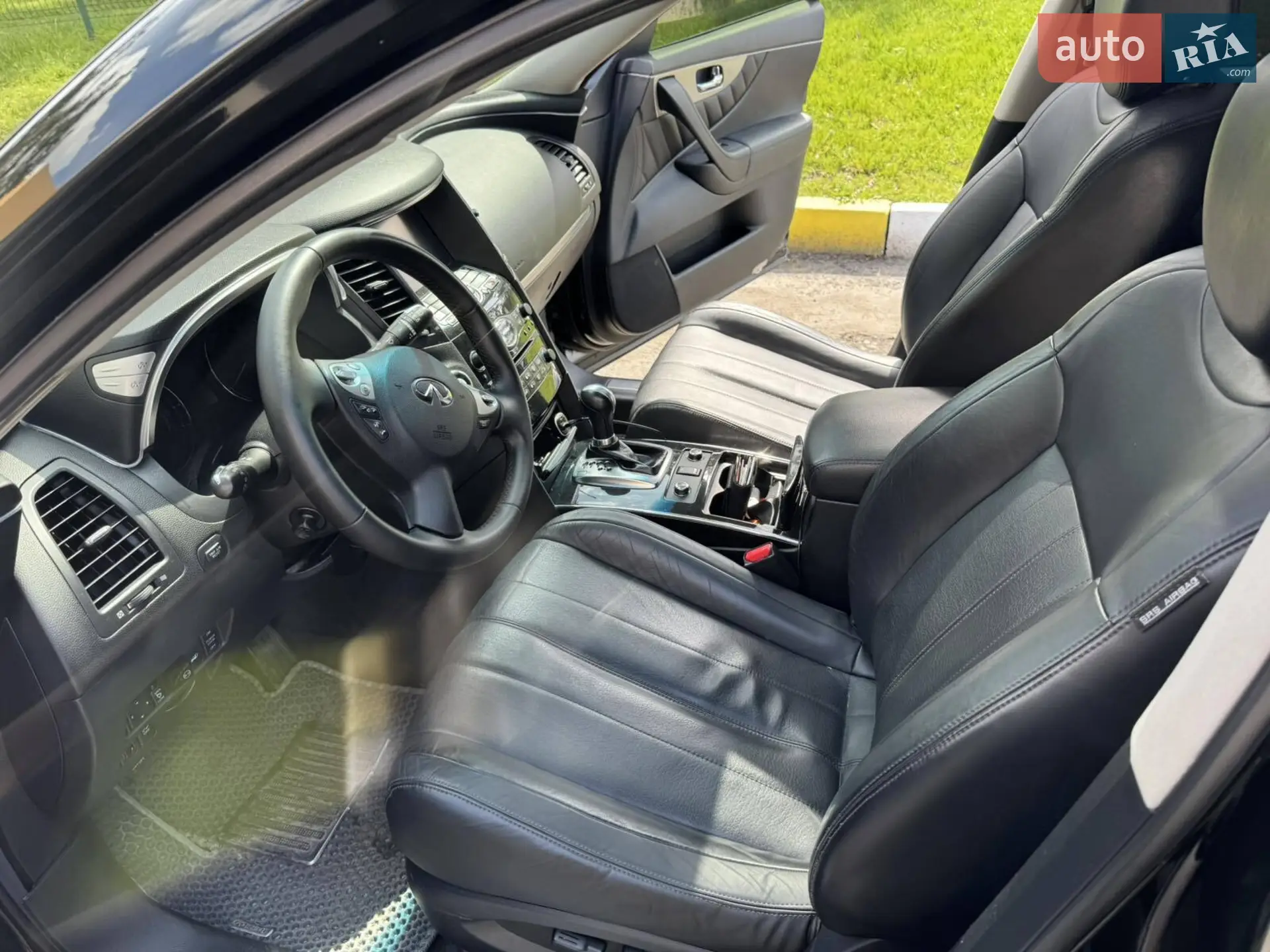 2015 Infiniti QX70 - мініатюра 7