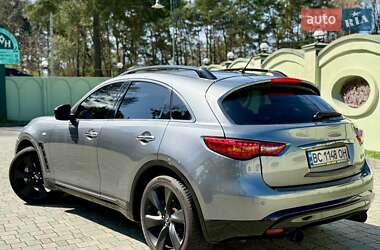 Позашляховик / Кросовер Infiniti QX70 2015 в 