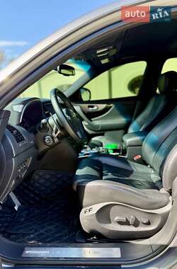 Позашляховик / Кросовер Infiniti QX70 2015 в 
