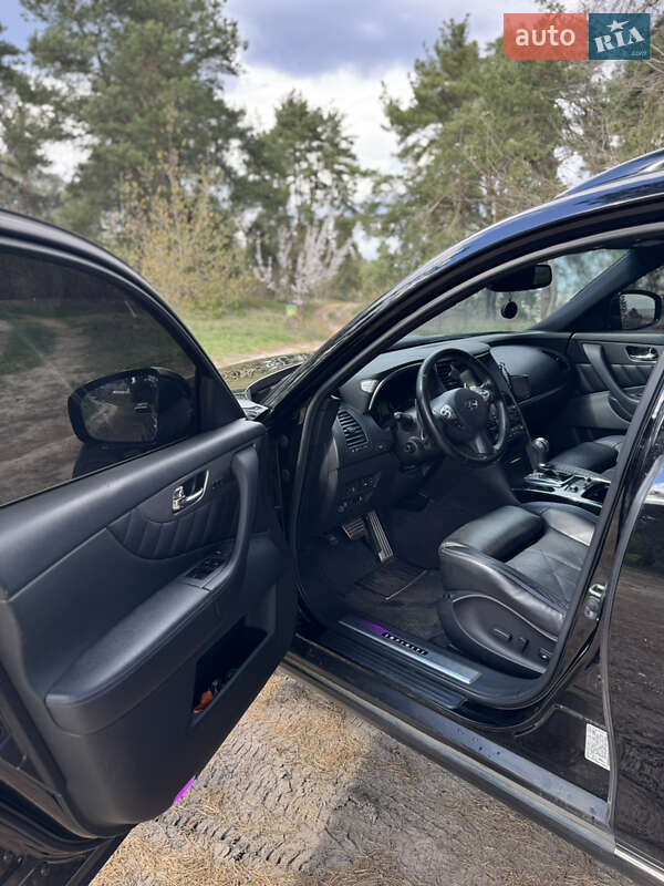 Внедорожник / Кроссовер Infiniti QX70 2016 в Черкассах фото 17 Внедорожник / Кроссовер Infiniti QX70 2016 в Черкассах