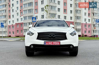 Внедорожник / Кроссовер Infiniti QX70 2016 в 